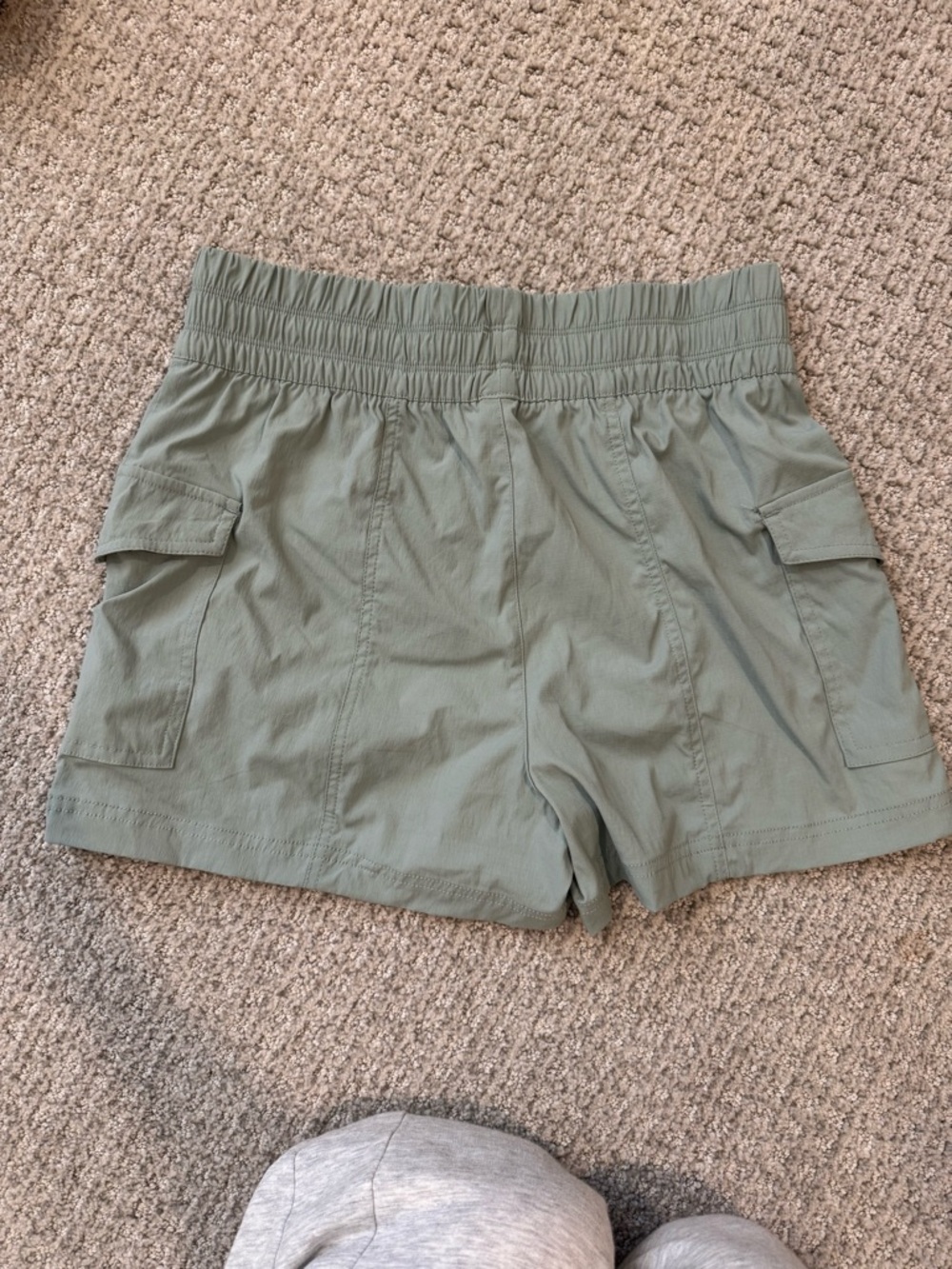 Yogalicious Olive Cargo Shorts with Elastic Waist - Picture 2 of 3